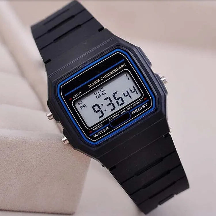 RetroPulse™ – Vintage Early 2000’s Minimalist Digital Watch