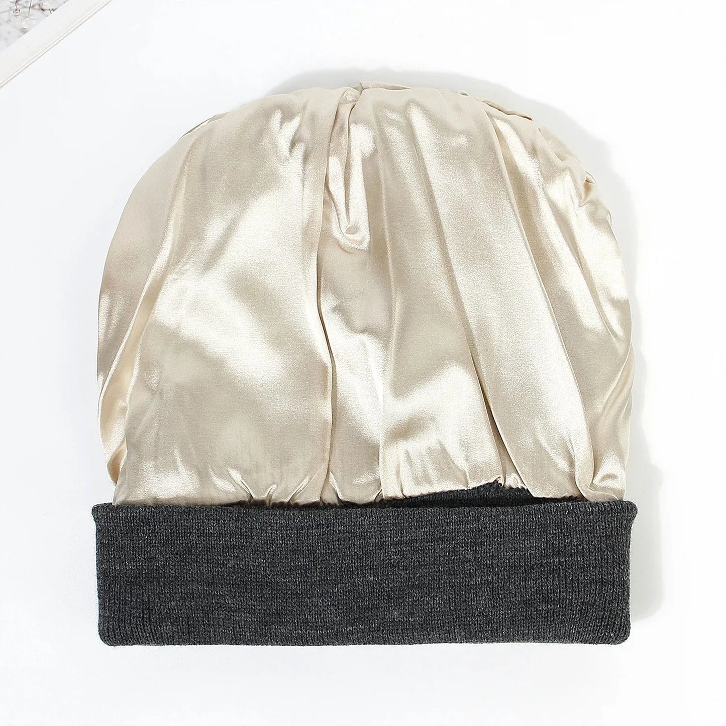 SatinCore™ Frizz-Free Thermal Beanie – Silk-Lined Unisex Winter Hat